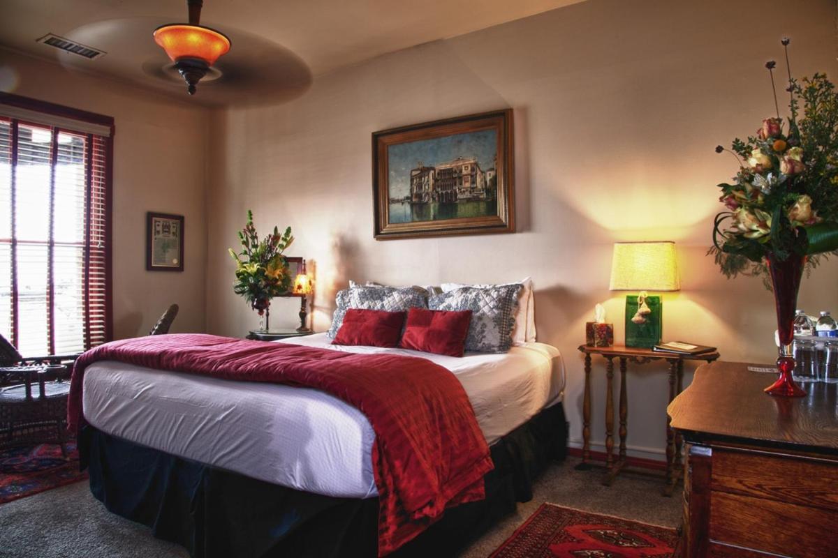Mile High Inn Джером Экстерьер фото